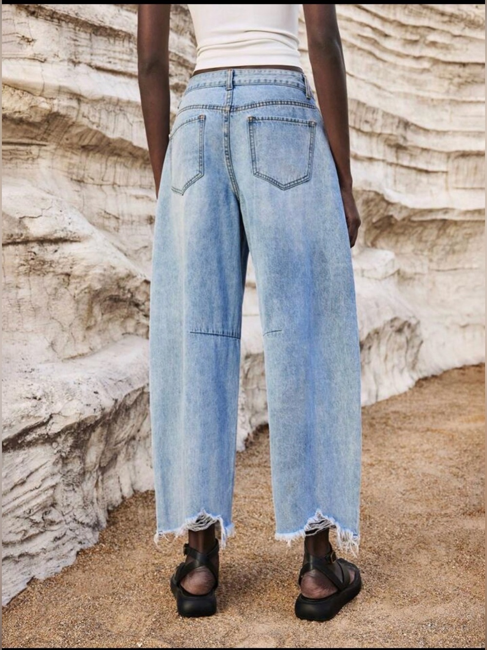 Women's 29  Wide Leg cropped barrel Jeans - Light Blue - Picture 4 of 9